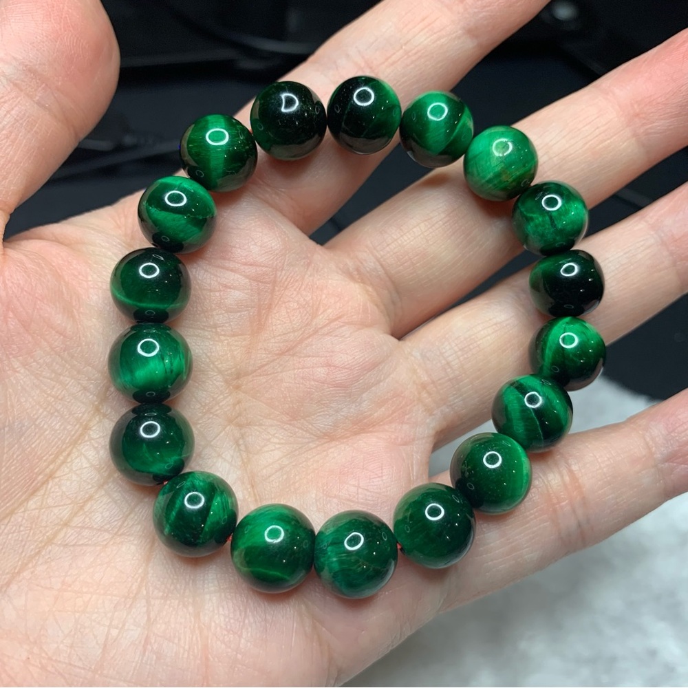 Tiger Eye Green 10mm A7 beaded stretch bracelet